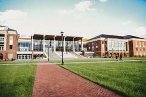 How to Choose the Right School